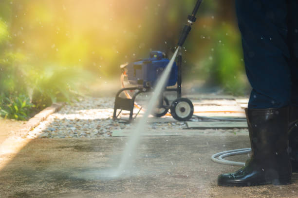 Best Pool Deck Cleaning  in Forest Hills, TN